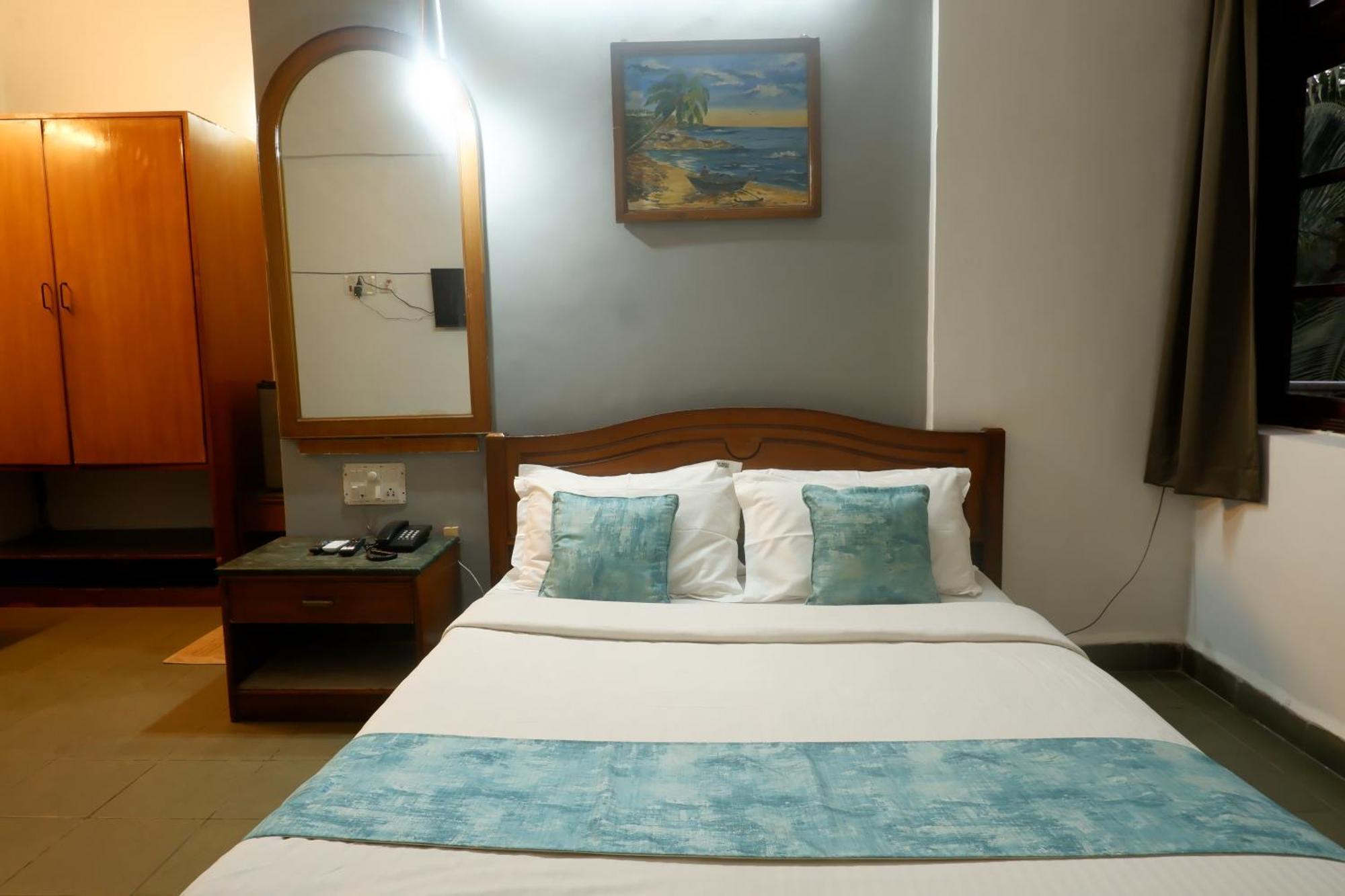 Falcon Resorts By Dia Hotels Калангут Номер фото